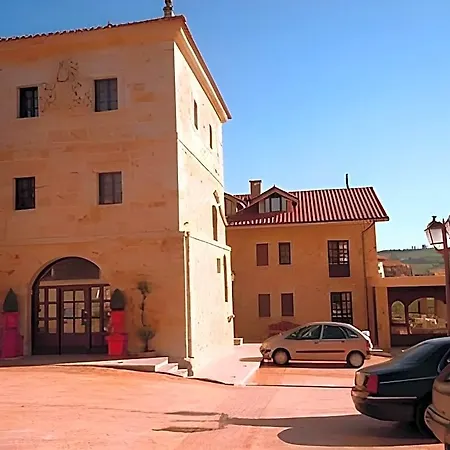 La Torre De Isla & Pensjonat 4*