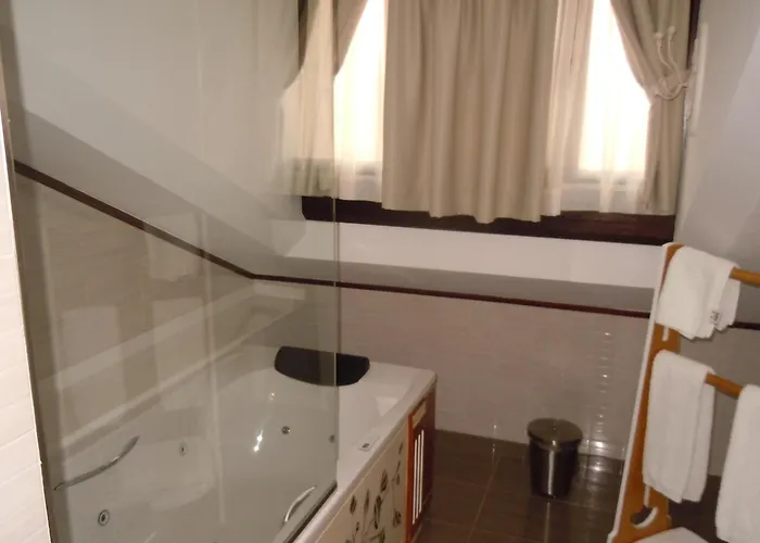 La Torre De Isla & Guest house