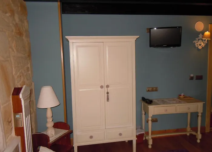 La Torre De Isla & Beranga