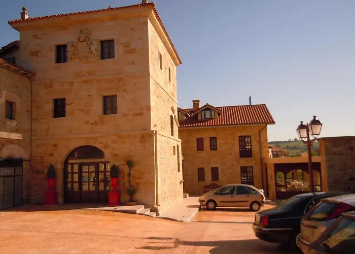 Guest house La Torre De Isla & Beranga