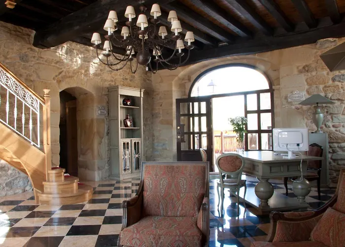 La Torre De Isla & Guest house 4*