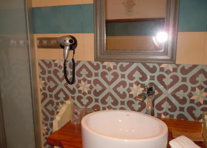 La Torre De Isla & Beranga