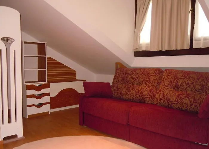 La Torre De Isla & Guest house