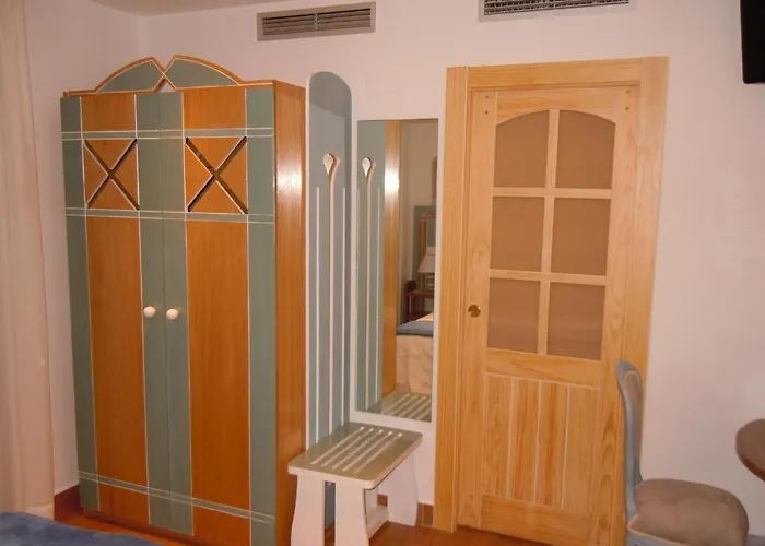 La Torre De Isla & Guest house